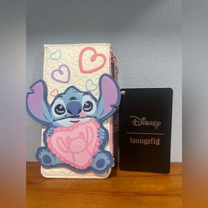 LOUNGEFLY NWT Hard Tag Disney Stitch Be Mine Large Card Holder W/ Zipper Pocket